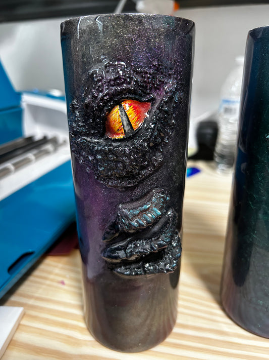 20oz dragon eye w/claws