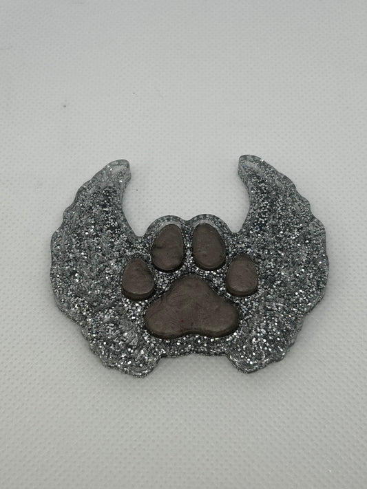 Wings paw keychain